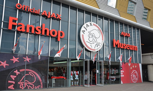 AJAX Fanshop rekent af op de FEC AerPOS